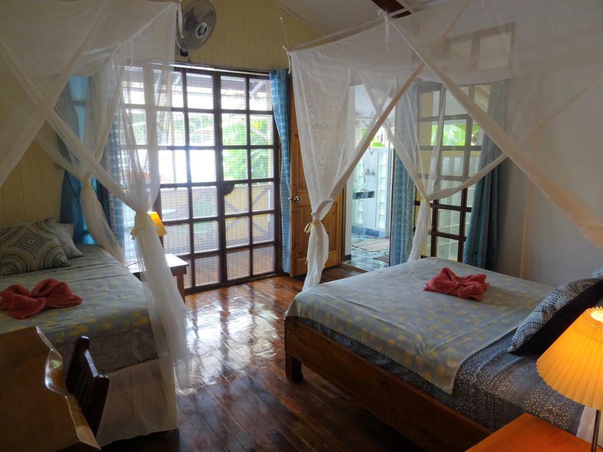 Hotel Pura Vida Puerto Viejo de Talamanca Ngoại thất bức ảnh