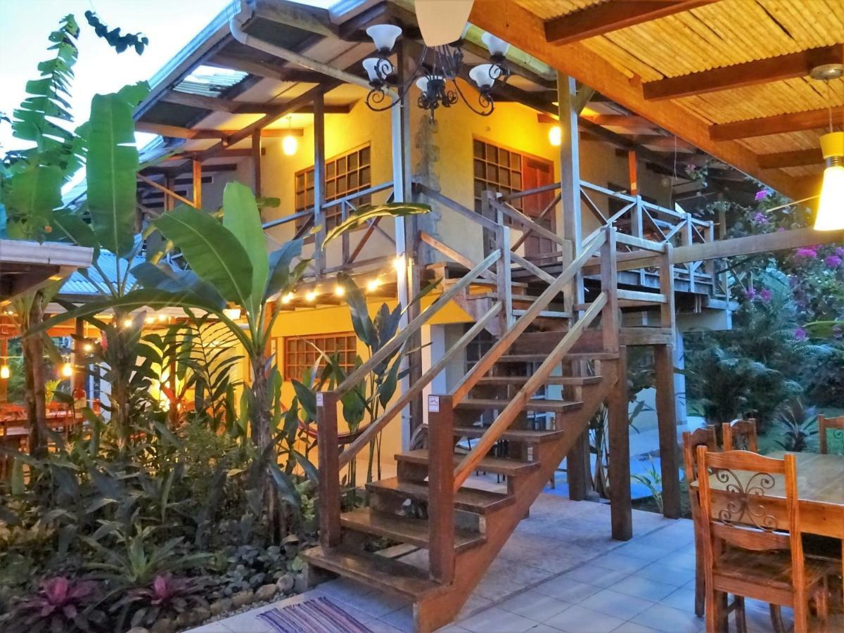 Hotel Pura Vida Puerto Viejo de Talamanca Ngoại thất bức ảnh