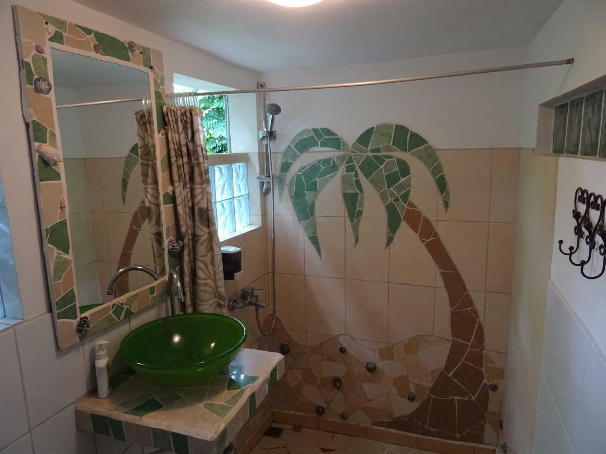 Hotel Pura Vida Puerto Viejo de Talamanca Ngoại thất bức ảnh