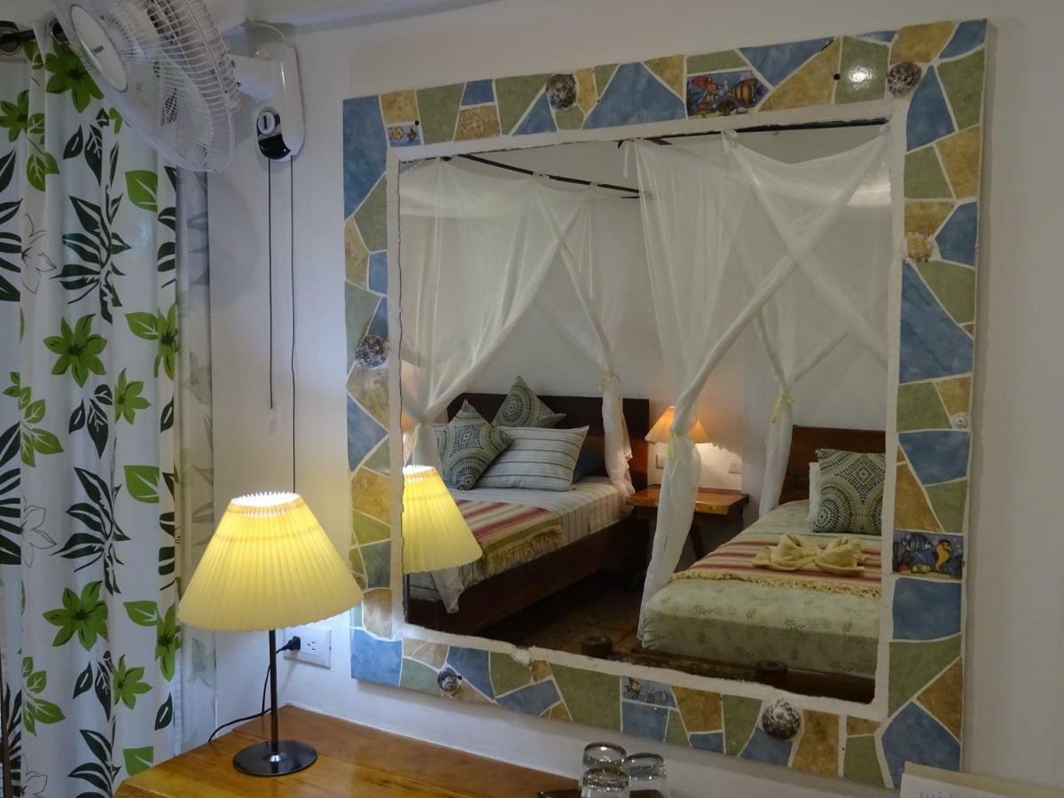 Hotel Pura Vida Puerto Viejo de Talamanca Ngoại thất bức ảnh