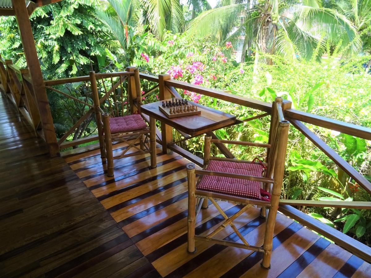 Hotel Pura Vida Puerto Viejo de Talamanca Ngoại thất bức ảnh
